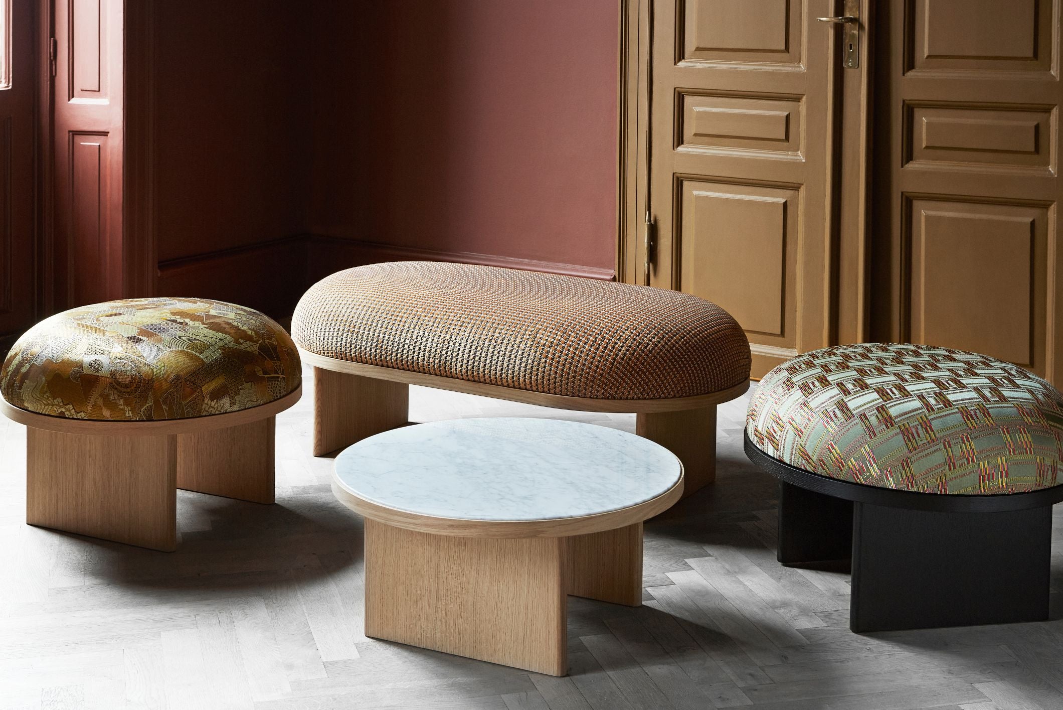 ANZA Collection 4Spaces Please Wait to be Seated