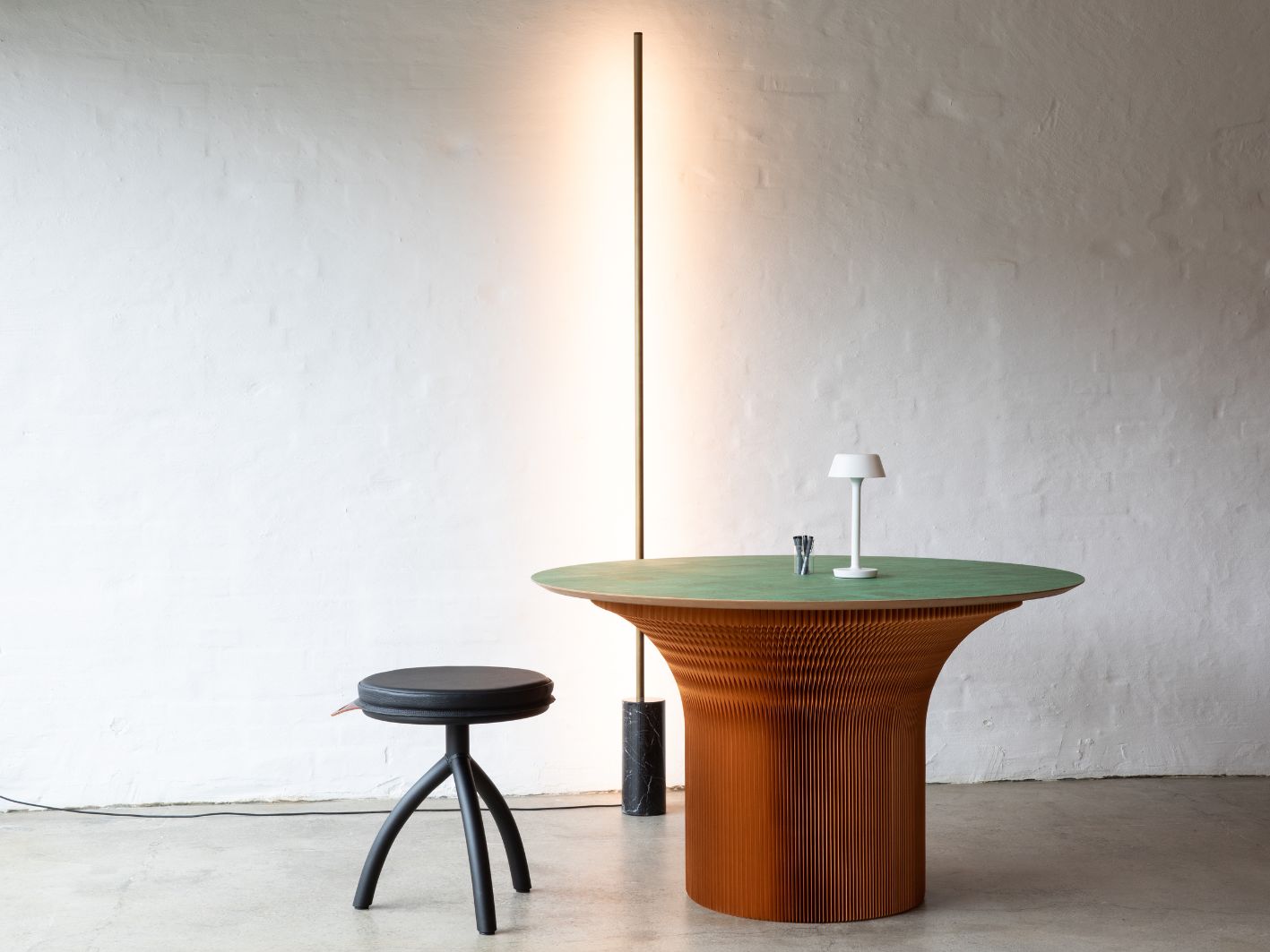 Cantilever Table Grape 4Spaces Brad Cork Fabric