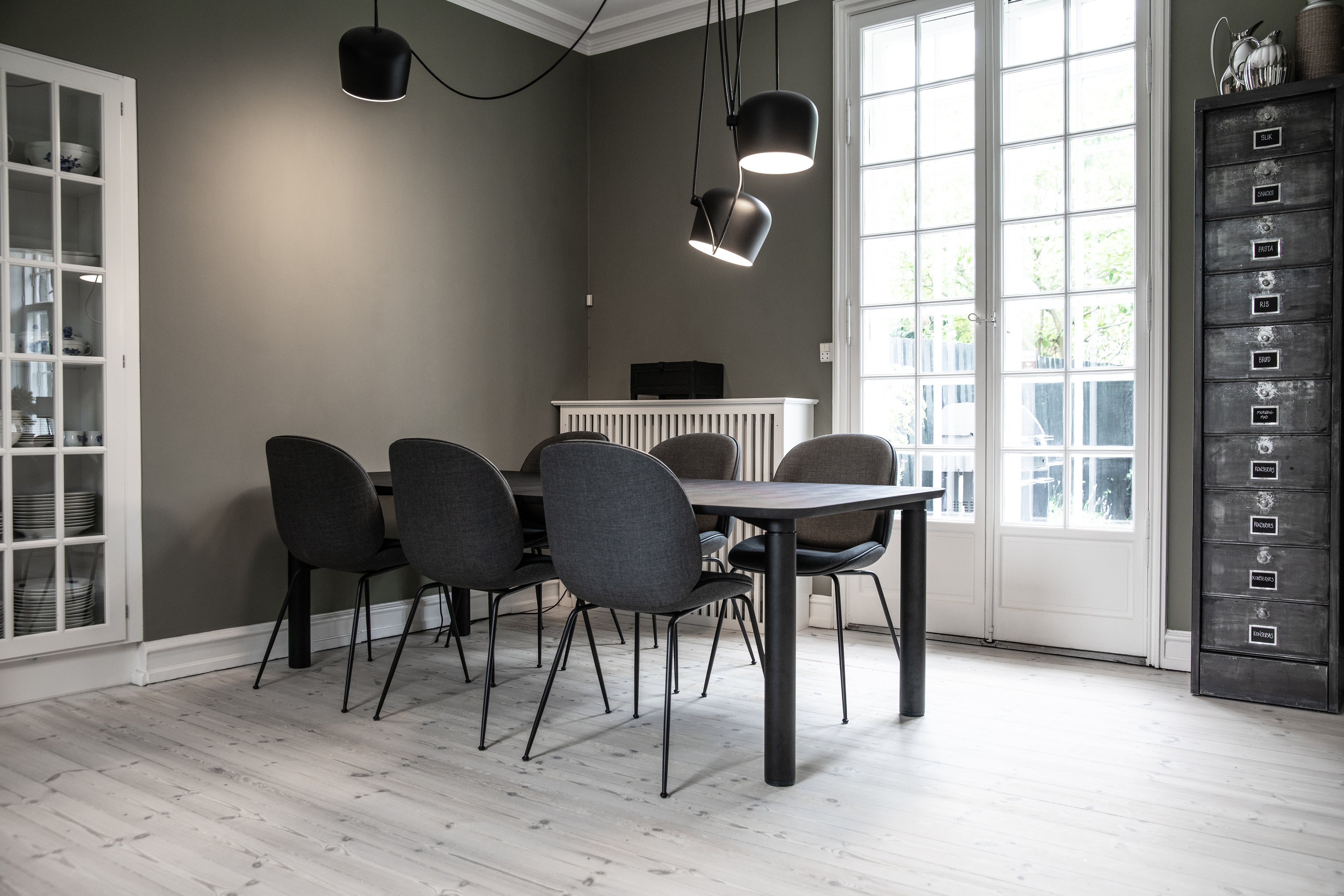 4Spaces Cork x Grape Dining Brad Christian Nygaard