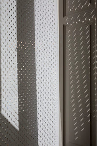 Col.03 White